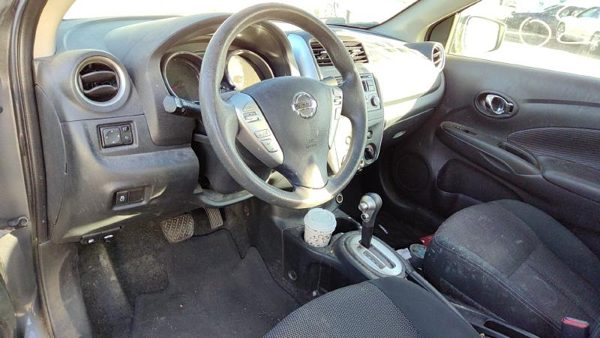 2017 Nissan Versa — vehicle photo 5