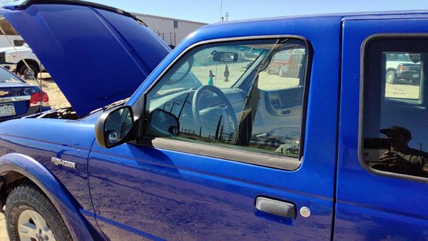 2005 Ford Ranger Front Door LH Blue Sn — photo 7
