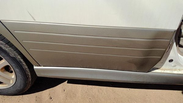 00-04 Legacy Outback Passenger Right Rear Moulding From Door Oem Back Trim Strip — photo 3