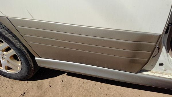 00-04 Legacy Outback Passenger Right Rear Moulding From Door Oem Back Trim Strip — photo 4