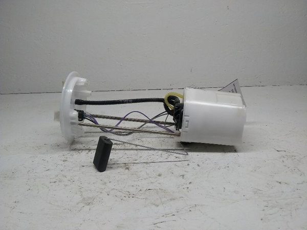 2005-2006 Dodge Ram 2500 Fuel Pump Assembly Sending Unit In Tank Mounted — photo 5