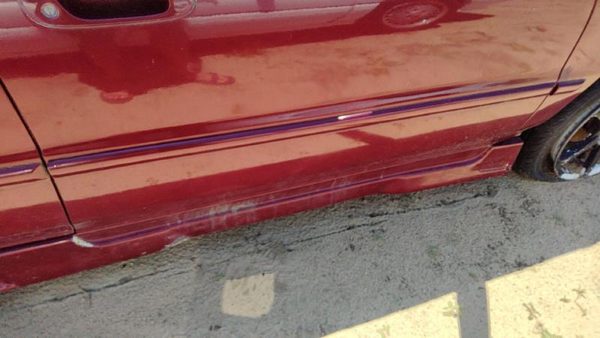 1994-96 Honda Accord Passenger Right Front Moulding From Door Oem Trim Strip Red — photo 1