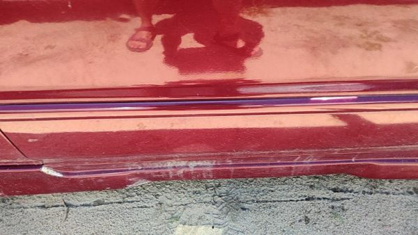 1994-96 Honda Accord Passenger Right Front Moulding From Door Oem Trim Strip Red — photo 3