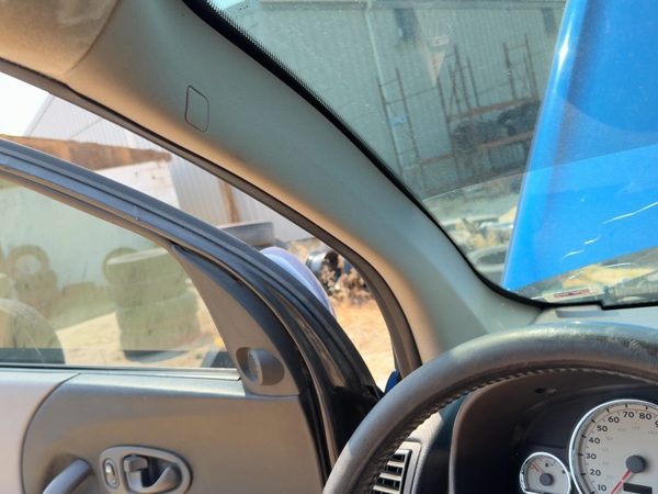 02-07 Vue Redline Driver Left A Pillar Trim Windshield Post Panel Oem Gray 17D — photo 1