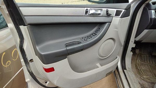 07 Pacifica Driver Left Front Door Trim Panel With Master Switch Gray Da — photo 1