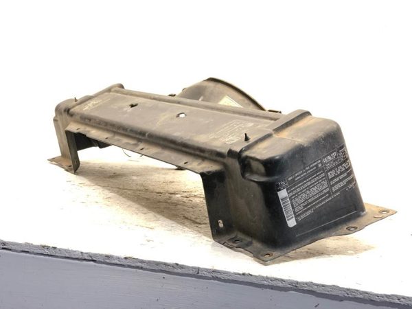 1986 Chevy Corvette C4 5.7L MT Upper Radiator Mount Fan Shroud Plastic Housing — photo 12