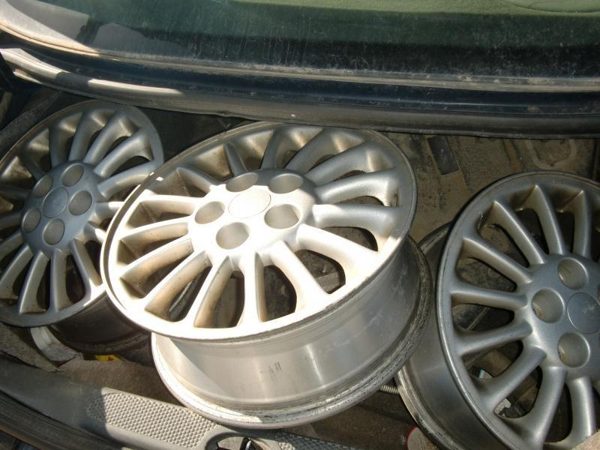2001 Pontiac Grand Am — vehicle photo 2