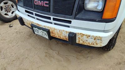 1985-1994 Gmc Safari Front Bumper With Brackets Assembly Oem White 15553712
