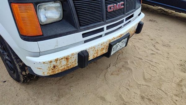 1985-1994 Gmc Safari Front Bumper With Brackets Assembly Oem White 15553712 — photo 6