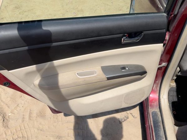 04-05 Prius Driver Left Rear Door Trim Panel With Switches Back Brown/Ivory Fa08 — photo 2