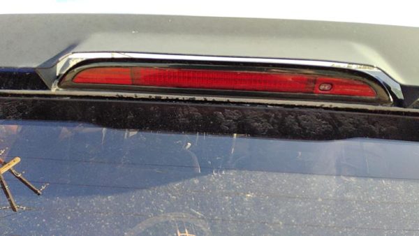 1993-1995 Nissan Pathfinder Third Brake Light Middle Lamp Oem 2659060G00 — photo 2