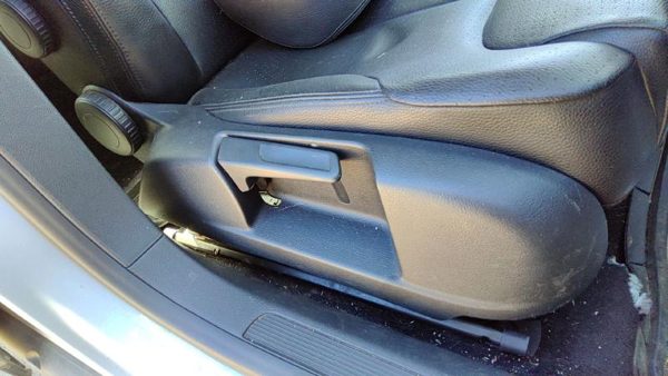 2006-2010 Vw Passat Passenger Right Side Seat Trim Panel Oem Qq Black — photo 2