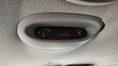 01-07 Dodge Caravan Roof Temperature Control Module In Dash Heater Ac Head Unit