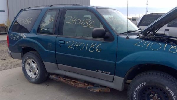 2001 Ford Explorer — vehicle photo 10