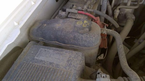 2007-2013 Gmc Sierra 1500 Coolant Reservoir Radiator Overflow Tank Bottle Oem — photo 2