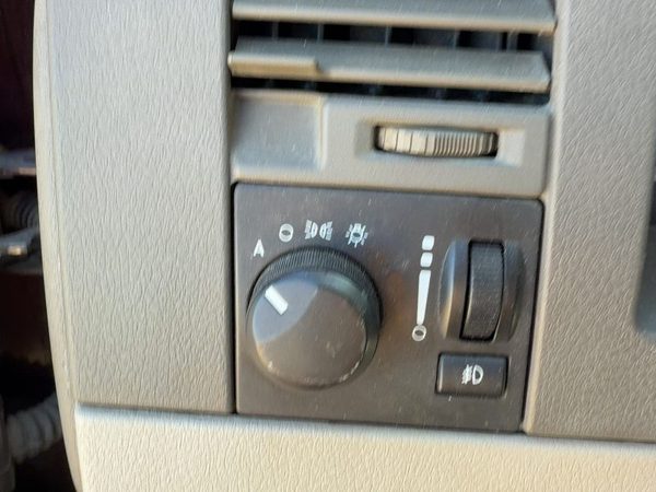 2004-2009 Dodge Durango Headlight Switch Control Knob Buttons Dash Oem — photo 1