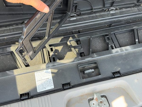 2002-2007 Saturn Vue Redline Rear Trunk Cargo Carpet Cover Oem Gray 17D — photo 6