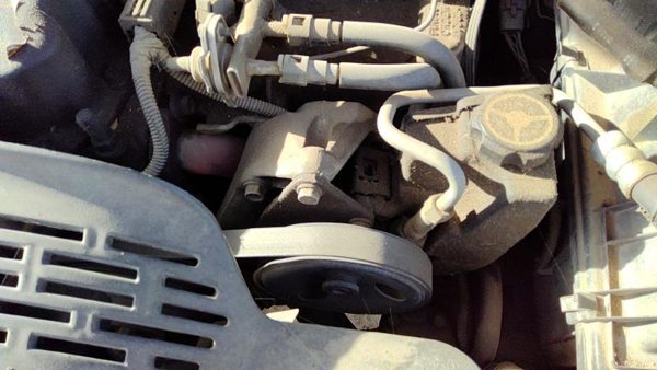 1994-1995 Jeep Grand Cherokee Power Steering Pump With Mount Bracket Oem — photo 2