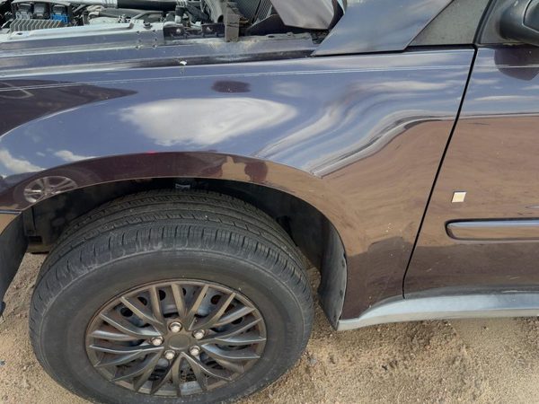 2005-2009 Chevy Equinox Driver Left Front Fender Oem Black Amethyst 71U 25849189 — photo 5