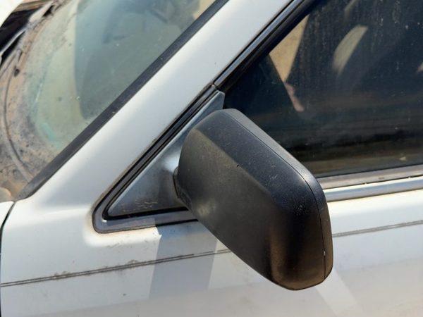 1986-1989 Honda Accord Lx Driver Left Power Side Mirror Door Mounted Oem Sedan — photo 4