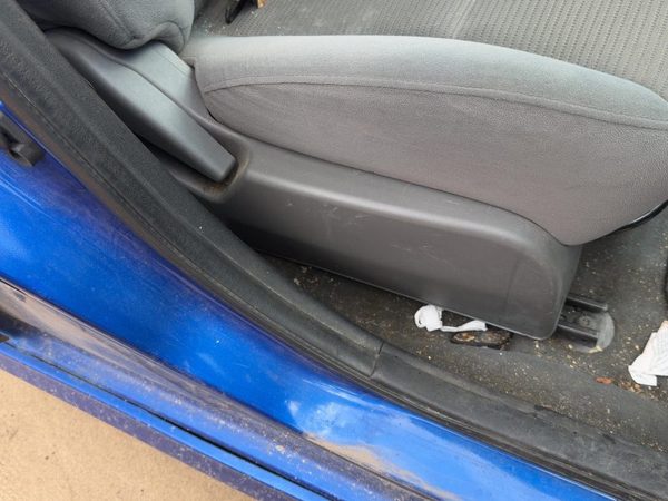 2007-2012 Nissan Sentra Passenger Right Side Seat Trim Panel Oem Charcoal X — photo 3