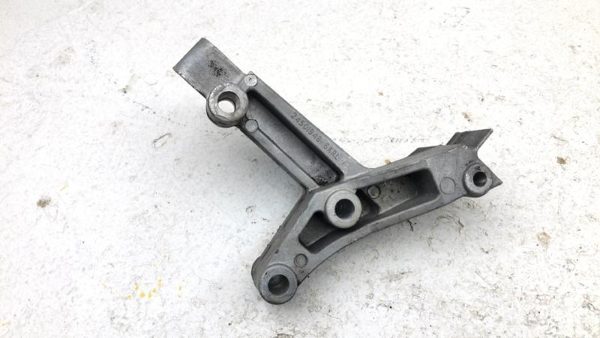 1992-1994 Pontiac Bonneville Ingintion Coil Mount Bracket 3.8L 24501848 — photo 1