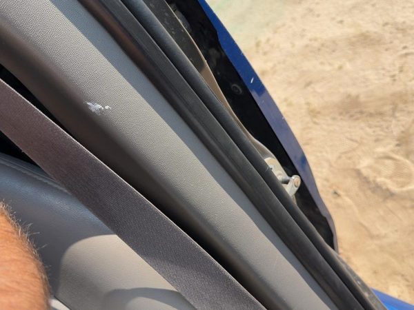 2002-2007 Saturn Vue Redline Driver Left Lower B-Pillar Trim Gray 17D 22730149 — photo 5