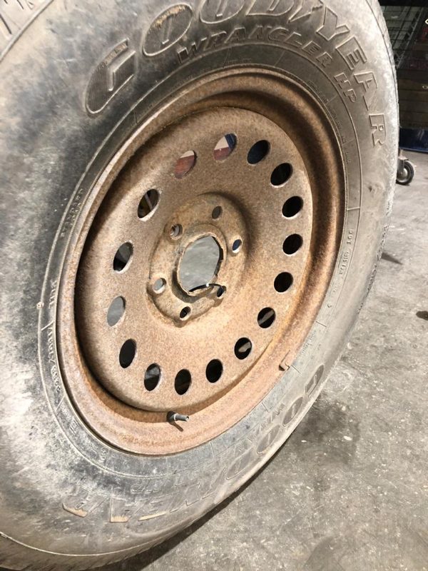 2012 GMC Sierra 1500 Wheel Spare With 265/70-17 — photo 5