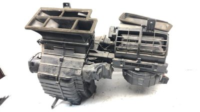 2005-2009 Hyundai Tucson Complete Heater Box Housing Behind Dash Oem