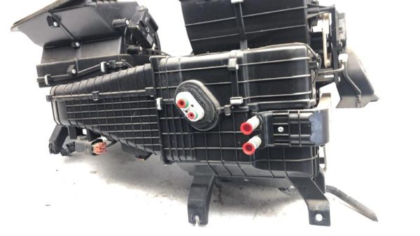 2005-2009 Hyundai Tucson Complete Heater Box Housing Behind Dash Oem — photo 11
