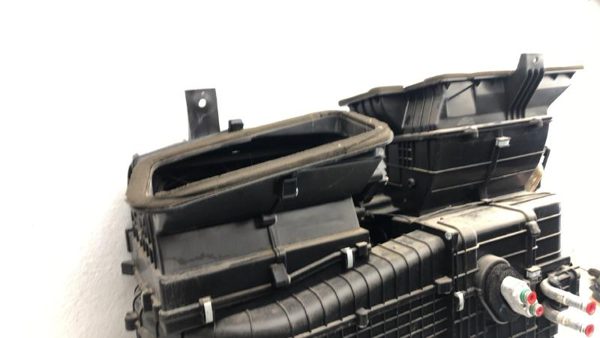 2005-2009 Hyundai Tucson Complete Heater Box Housing Behind Dash Oem — photo 13