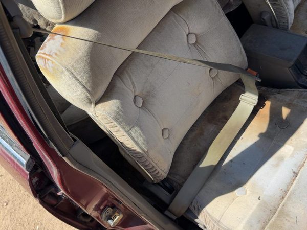 85-88 Nissan Maxima Passenger Right Front Seat Belt Retractor Oem Shoulder Gray — photo 2