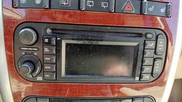 2004-2007 Chrysler Town Country Stock Radio Oem Factory Stereo Cd Player — photo 1