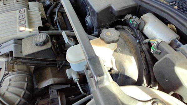 1992 Buick Park Ave Ultra Power Brake Booster With Master Cylinder Pair Set OEM — photo 3