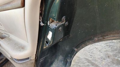 1991-1999 Olds 88 Passenger Right Rear Door Latch With Rods/Cables Oem Back