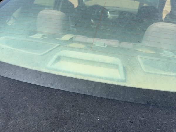 2014 Nissan Sentra 3rd Brake Light Avoidance Lamp — photo 1