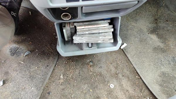 1998-2003 Toyota Sienna Lower Cubby Assembliy Oem Dash Gray 11 5530108022B0 — photo 1