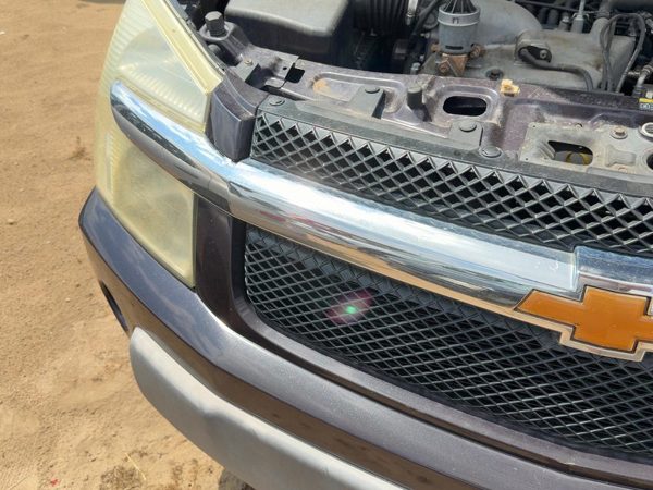2005-2009 Chevy Equinox Front Grille Assembly Oem Black Amethyst 71U 05481230 — photo 4