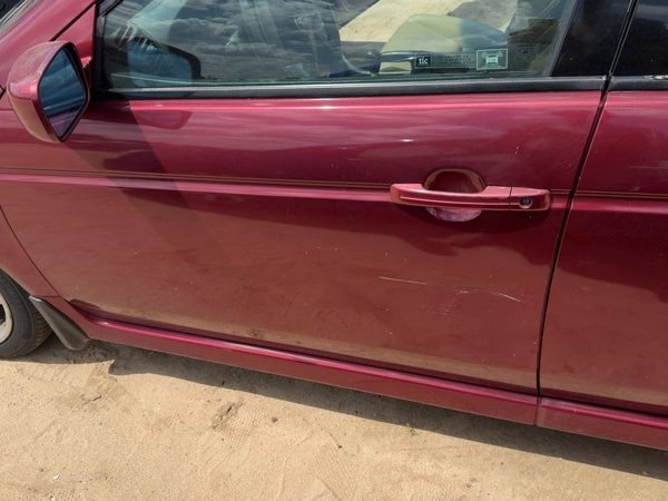 2005 Acura TL Front Door LH Redondo Red R522PX — photo 3