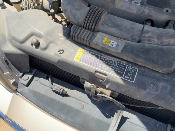2000-2006 Lincoln Ls Top Plastic Cover Above Radiator Support Sight Shield Oem — photo 8