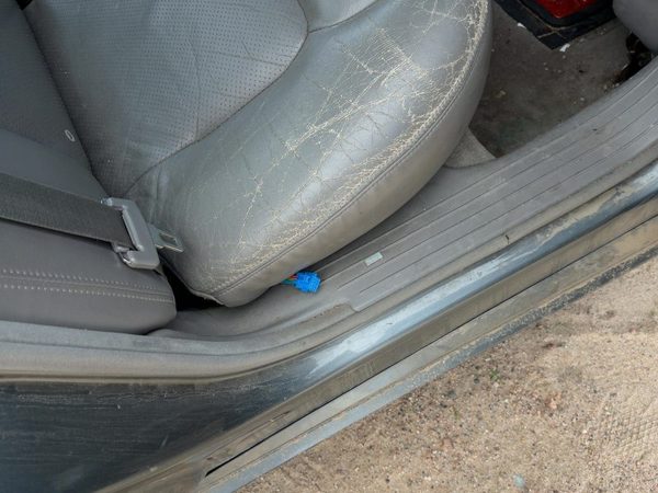 1998-2004 Passenger Right Rear Lower Sill Plate Step Trim Panel Oem — photo 1