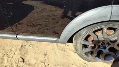 05-09 Land Rover Lr3 Driver Left Rear Moulding From Door Back Trim Strip Black