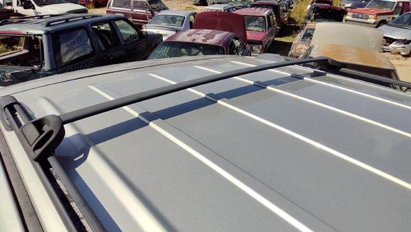 2010 Chevy Tahoe Luggage Rack — photo 3