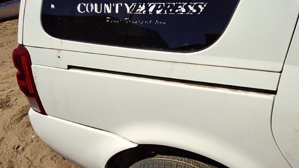 2005-2007 Chevy Uplander Passenger Right Rear Door Roller Moulding Oem White 50U — photo 1