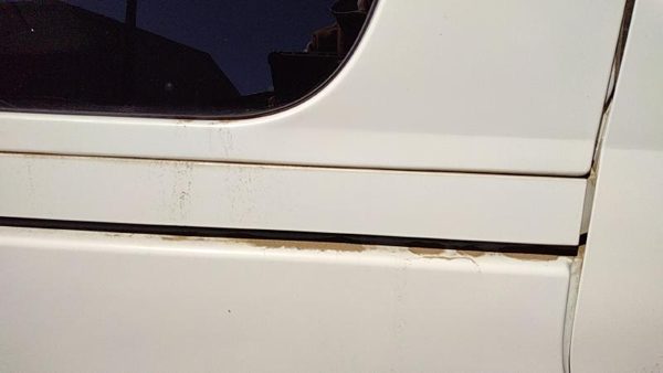 2005-2007 Chevy Uplander Passenger Right Rear Door Roller Moulding Oem White 50U — photo 2