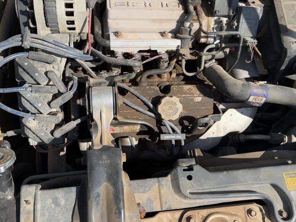 1989-1993 Buick Century Front Valve Cover Oem 3.3L — photo 1