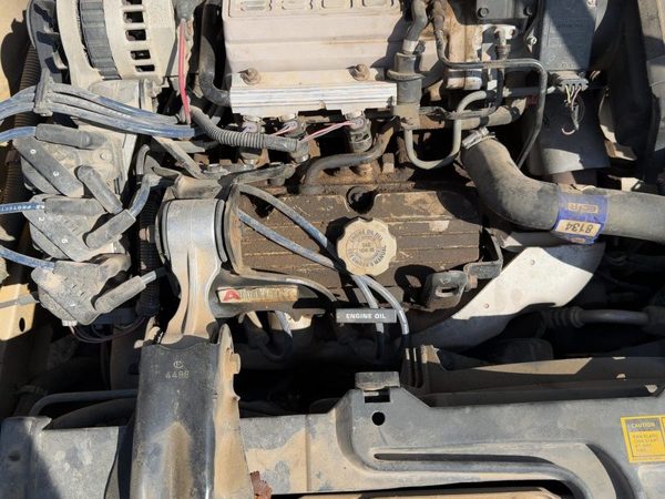 1989-1993 Buick Century Front Valve Cover Oem 3.3L — photo 2