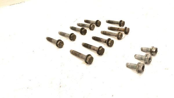 1994 Gmc Van 2500 Set Of Bolts For Transmission Oem Hardware 4.3 5.7l Vandura — photo 1