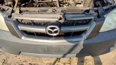 2005-2006 Mazda Tribute Front Grille Oem Gray Ef9250711aa
