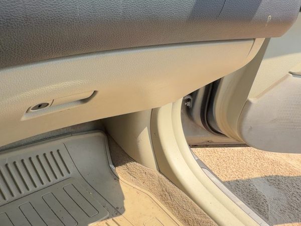 2003-2008 Infinity Fx45 Passenger Right Lower Kick Trim Panel Oem Willow/Black S — photo 4